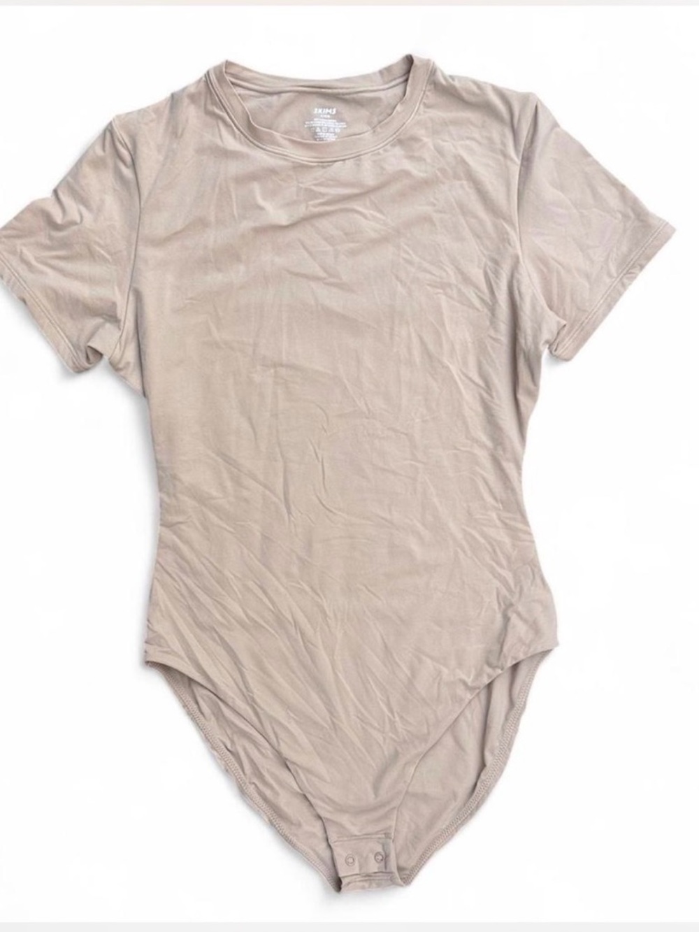 SKIMS *NWT FITS EVERYBODY
T-SHIRT BODYSUIT | COLOR: Clay | SIZE: M